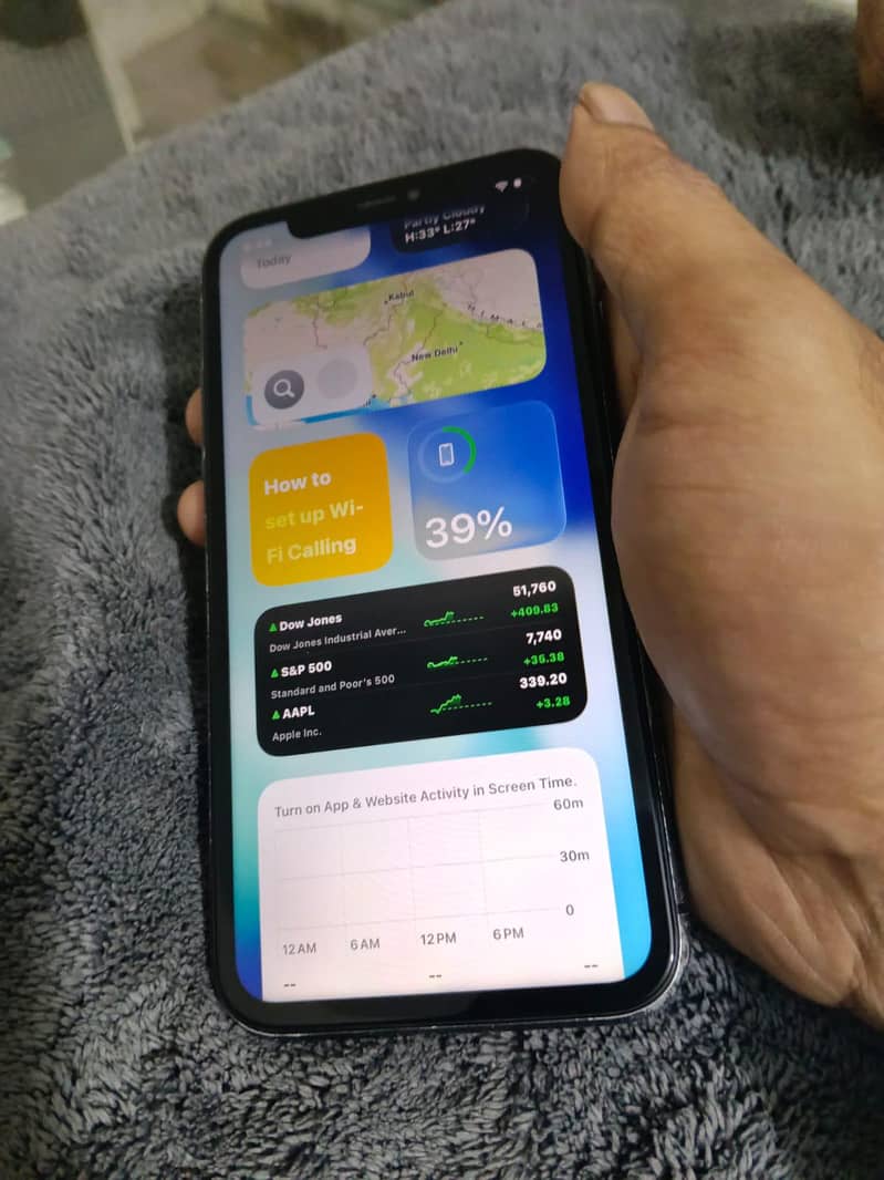 Apple iPhone 11 3