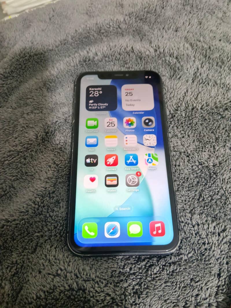 Apple iPhone 11 4
