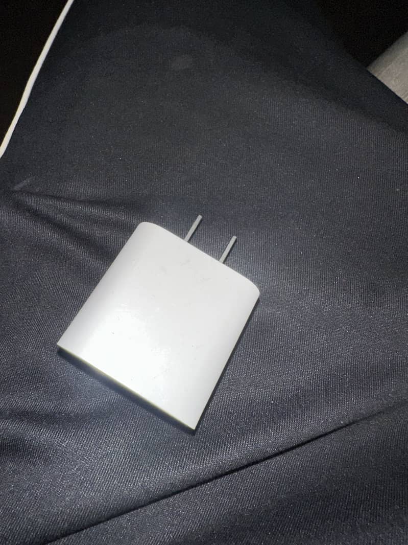 Apple iphone charging Adapter 1