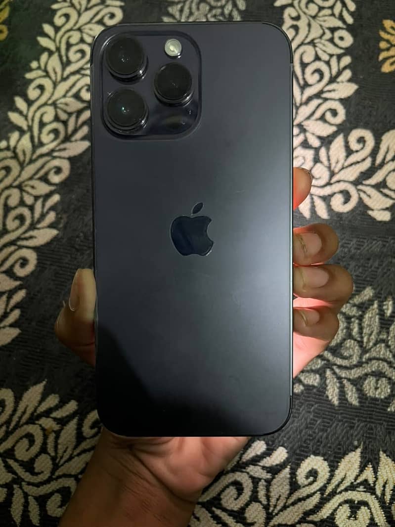 Apple iPhone 14 Pro Max 2