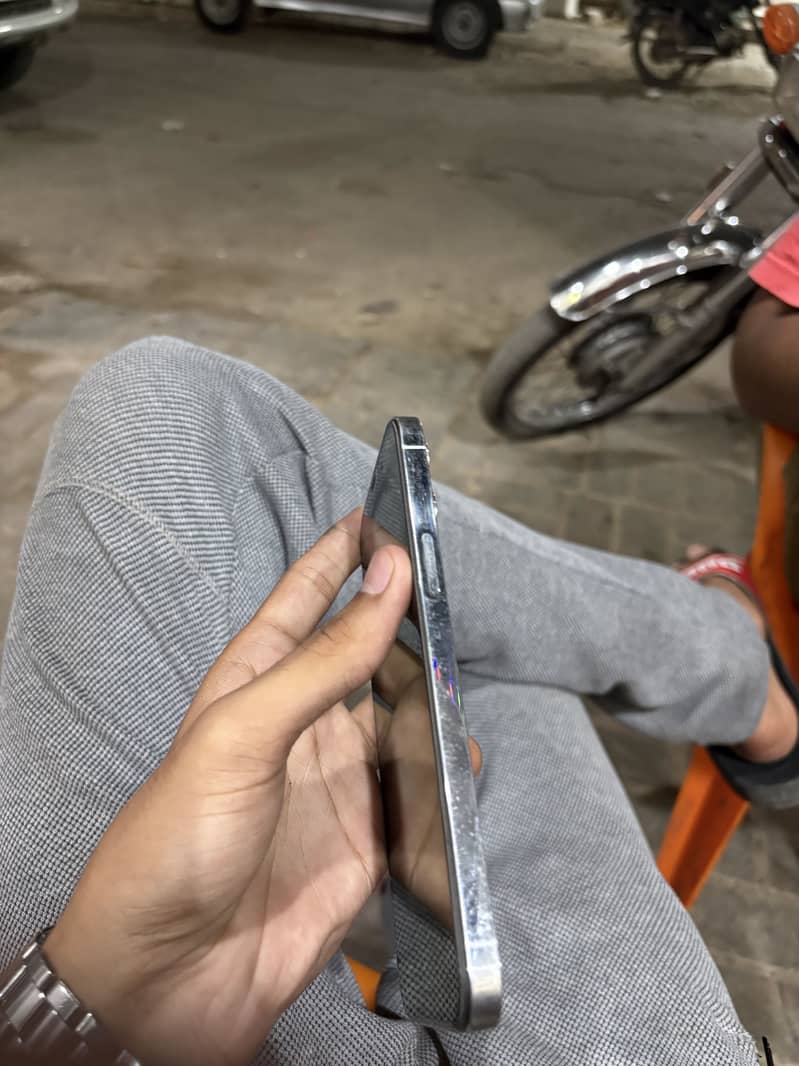 Apple iPhone 12 Pro Max 1