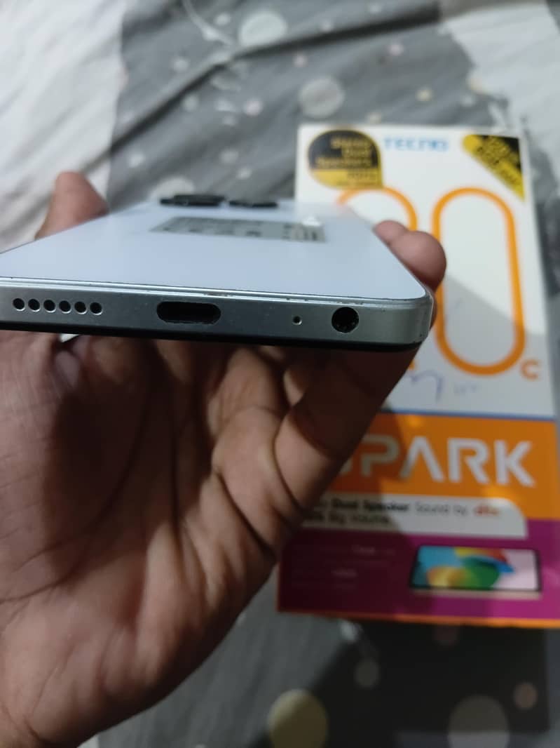 Tecno Spark 20C 2
