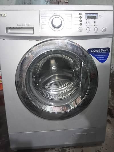 LG 7KG Fully Automatic Front Load Washing Machine – Direct Drive