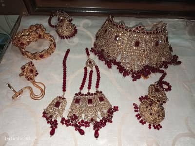 lehnga and jewelry also for bride