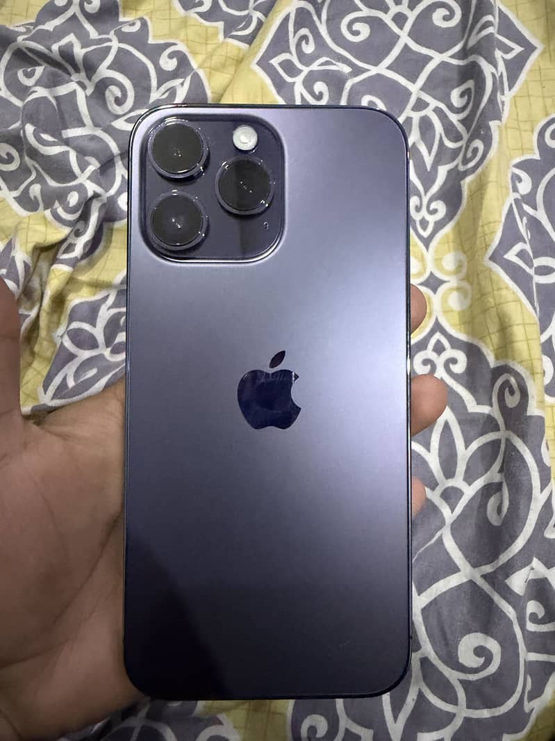 Apple iPhone 14 Pro Max 3
