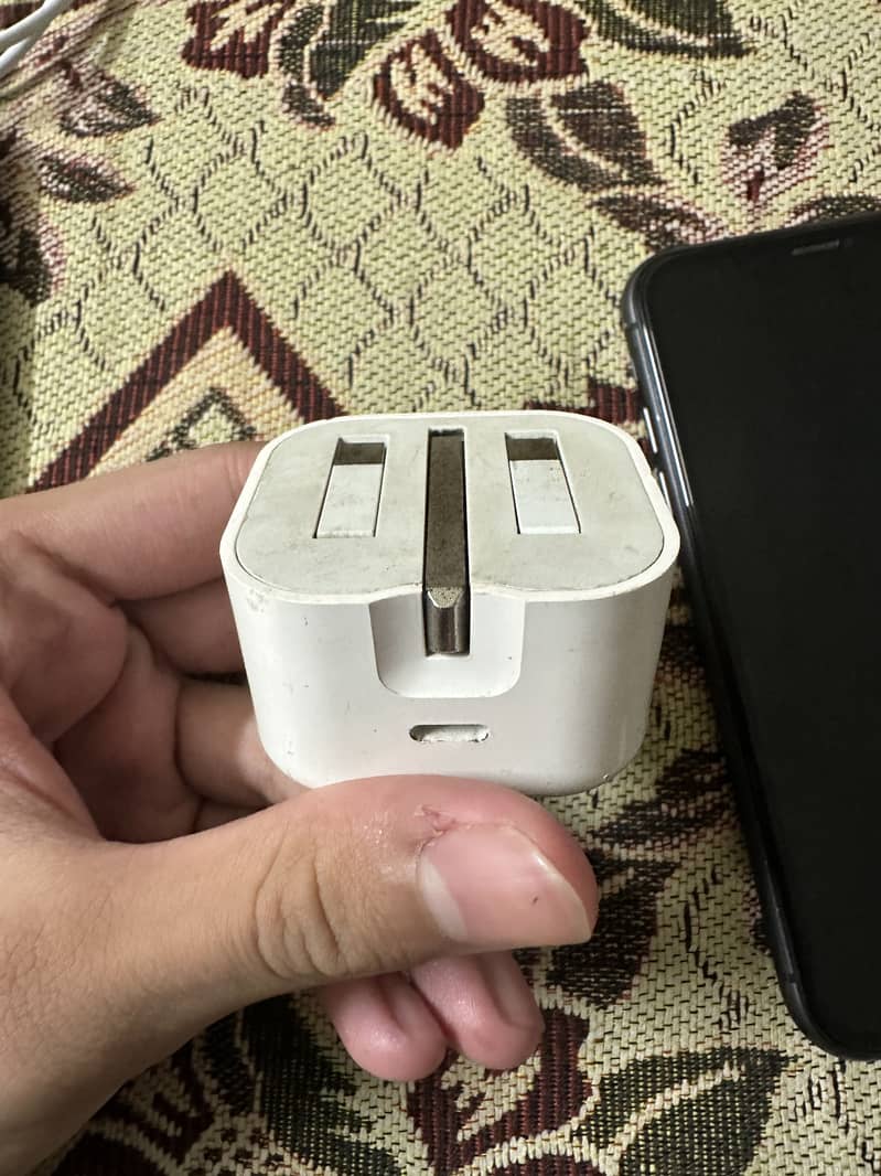 Apple iPhone 11 12