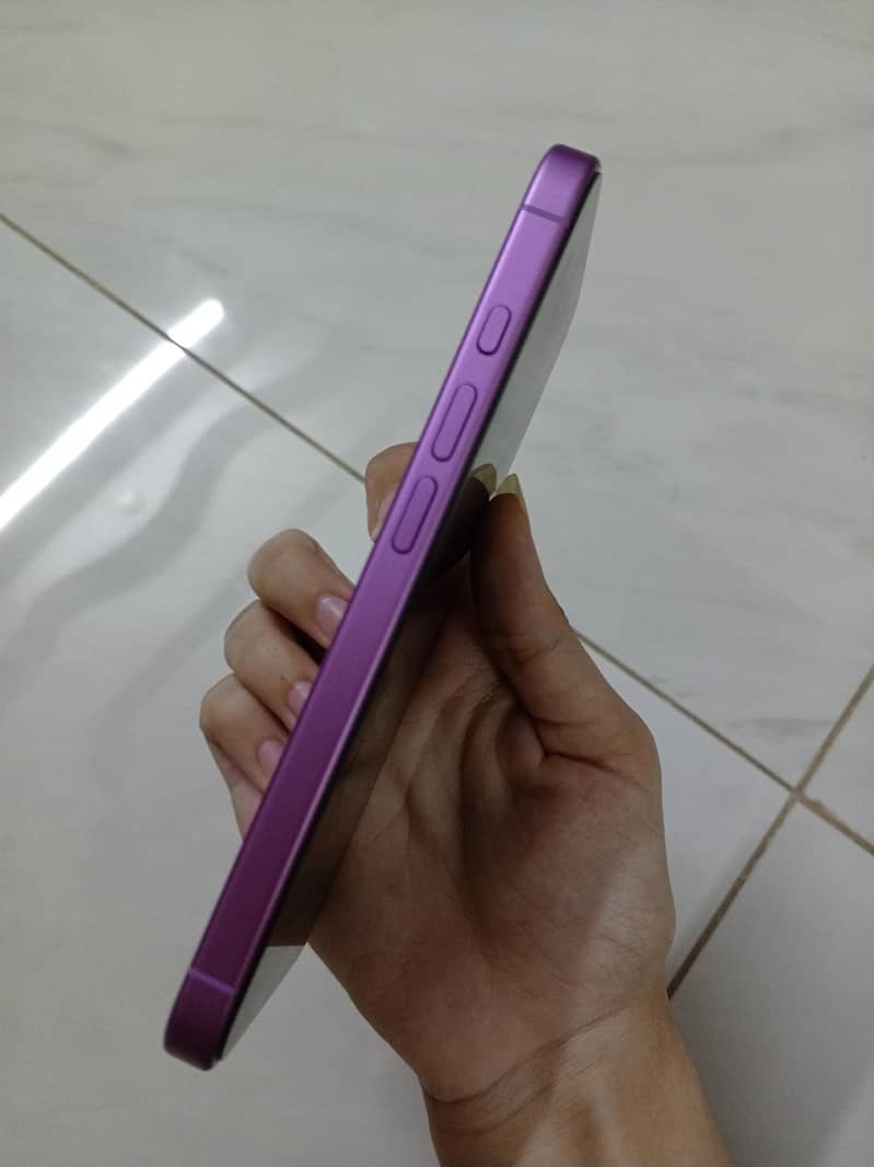 Apple iPhone 16 JV 2