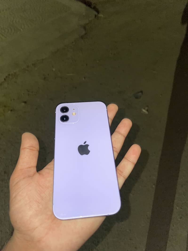Apple iPhone 12 0
