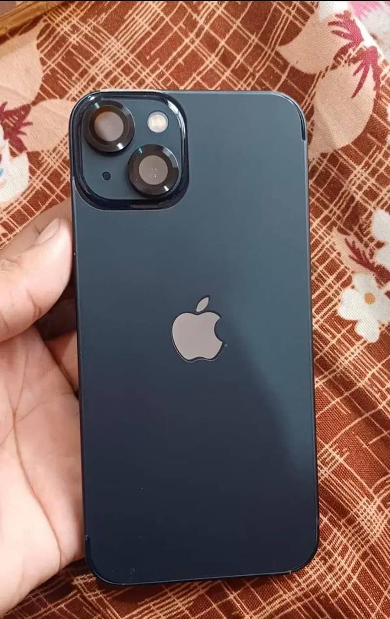 Apple iPhone 13 0