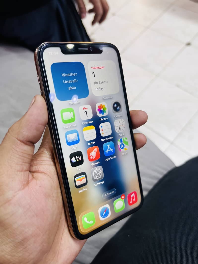 Apple iPhone 11 Pro 6