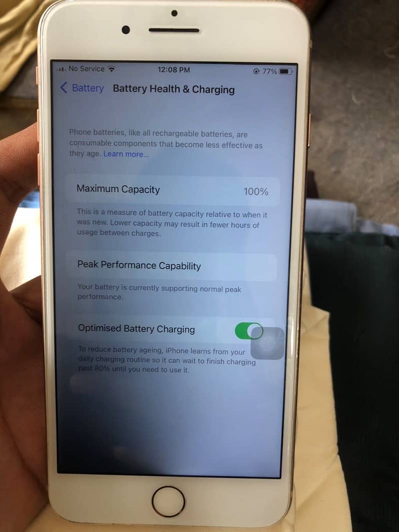 Apple iPhone 8 Plus 3