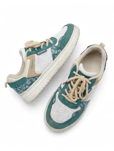 Warrior Sneakers - Green Beige - Size [7 - 7.5] - 8/10 Condition