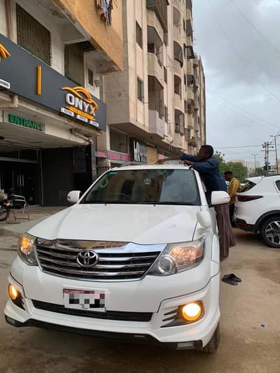 Toyota Fortuner 2016 b to b genuine