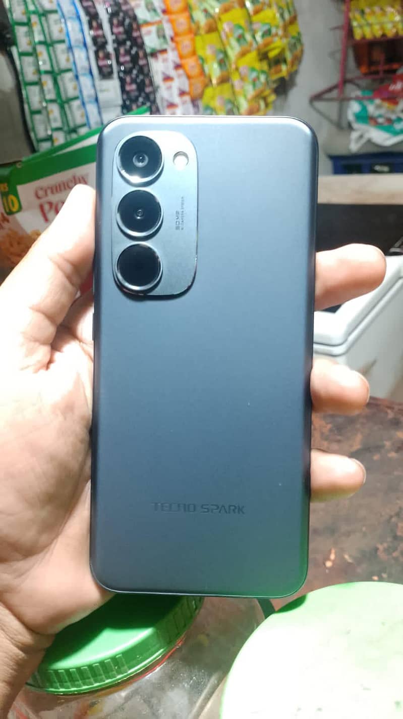 Tecno Spark Pro 0