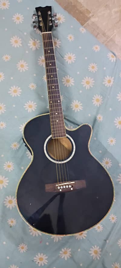 semi acoustic guitar