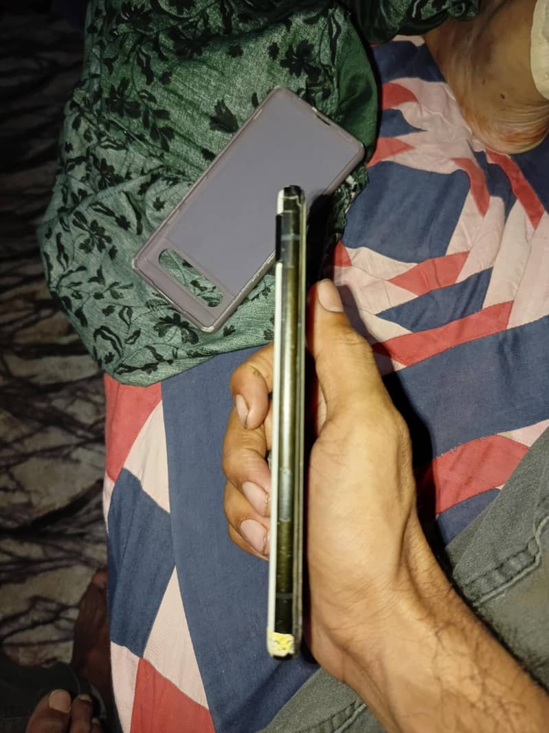 Google Pixel 6a 1