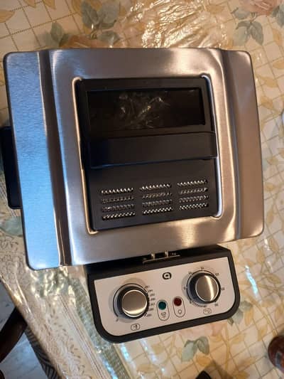 Essentiel - B Semi professional deep fryer