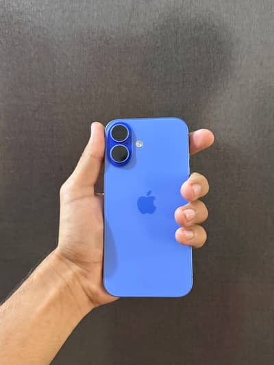 Apple iPhone 16