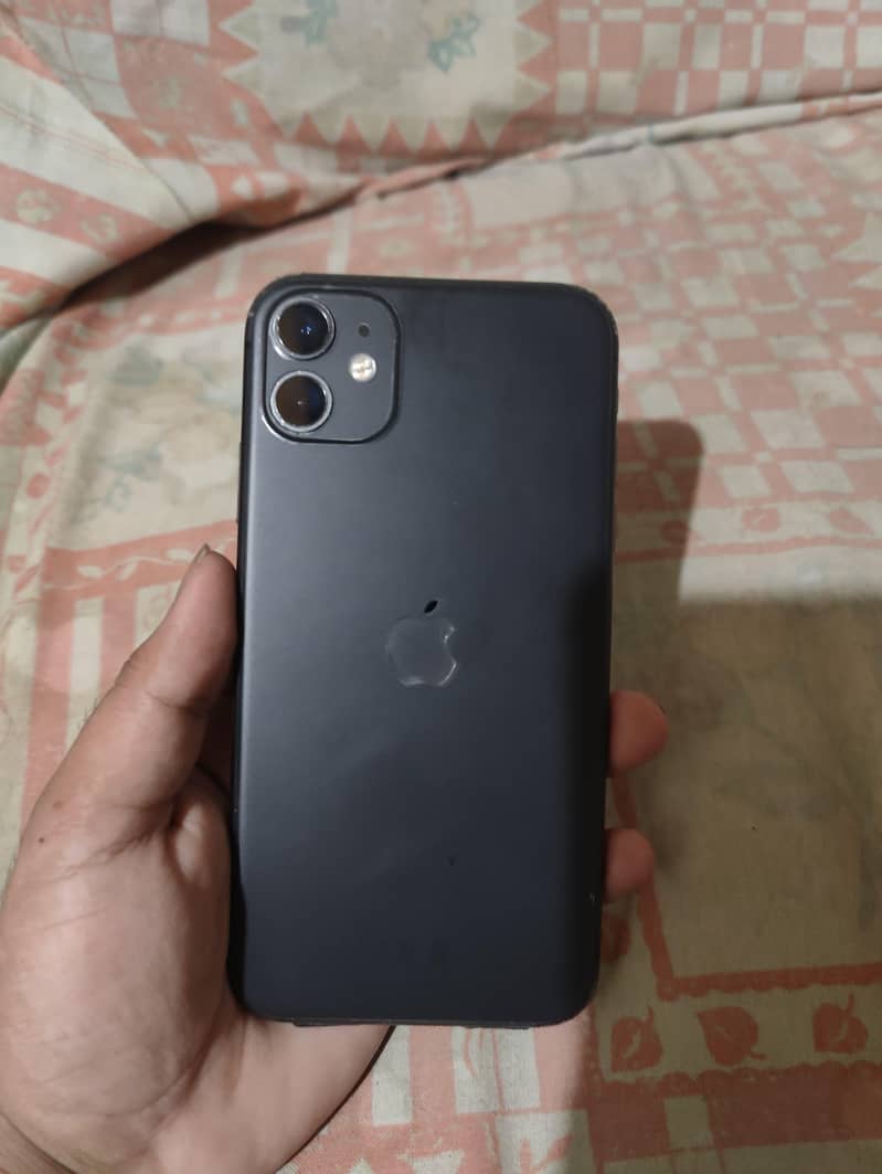 Apple iPhone 11 0