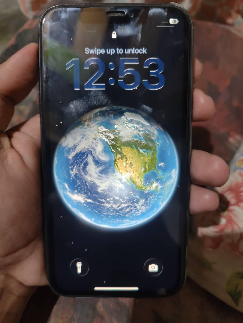 Apple iPhone 11 3