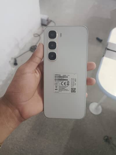 Infinix Hot 60 Pro