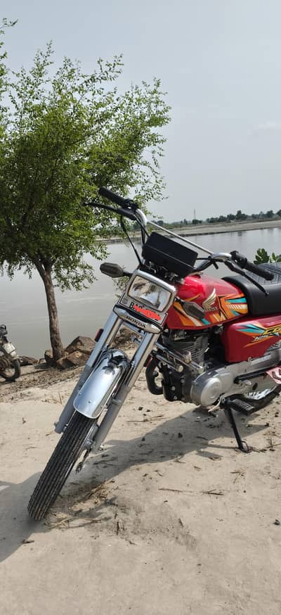 Honda CG 125 2026