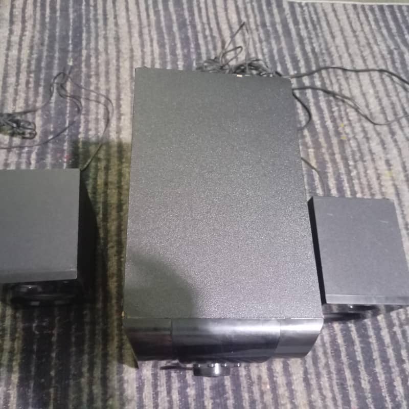 audionic woofers 3
