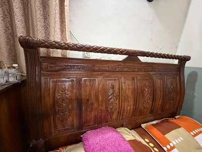 “King Size Tali Wood Bed Set + 2 Side Tables + Dressing – Brand New”