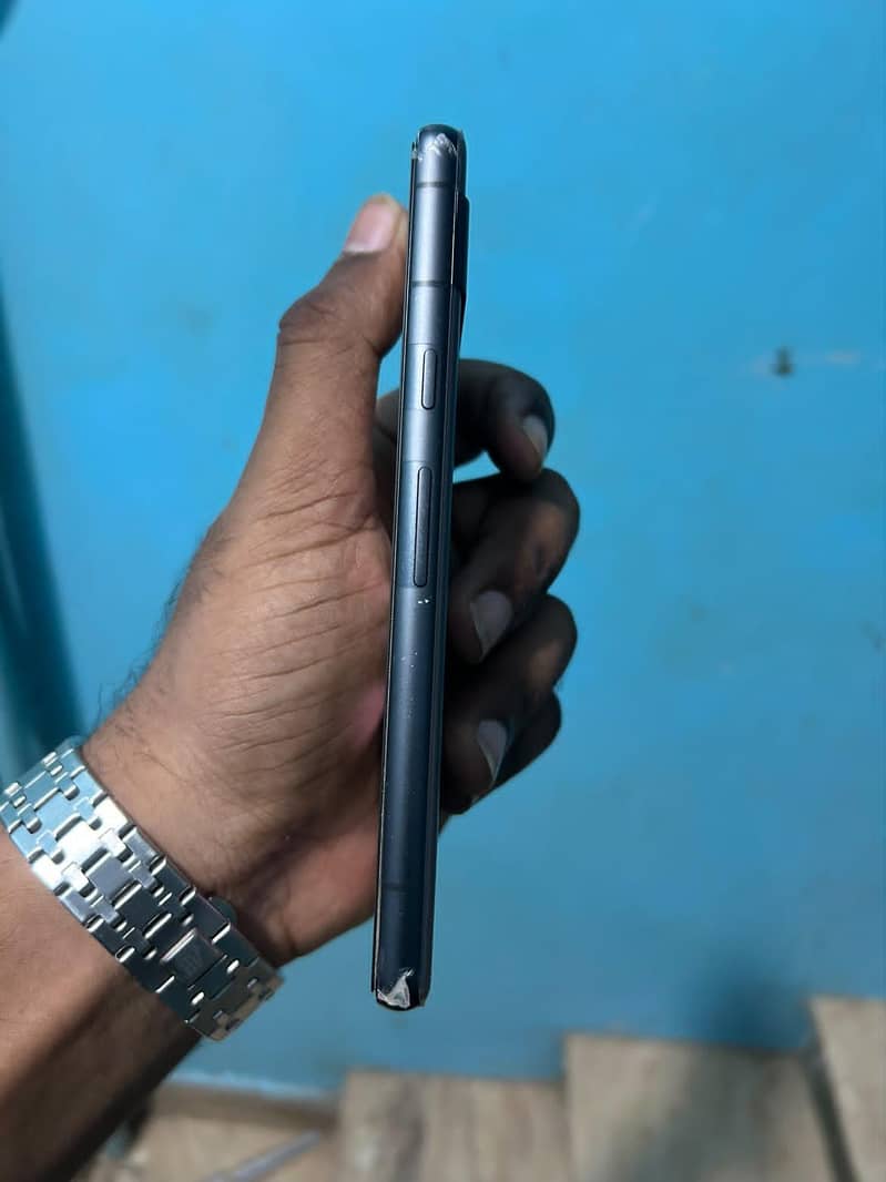Google Pixel 7a 4