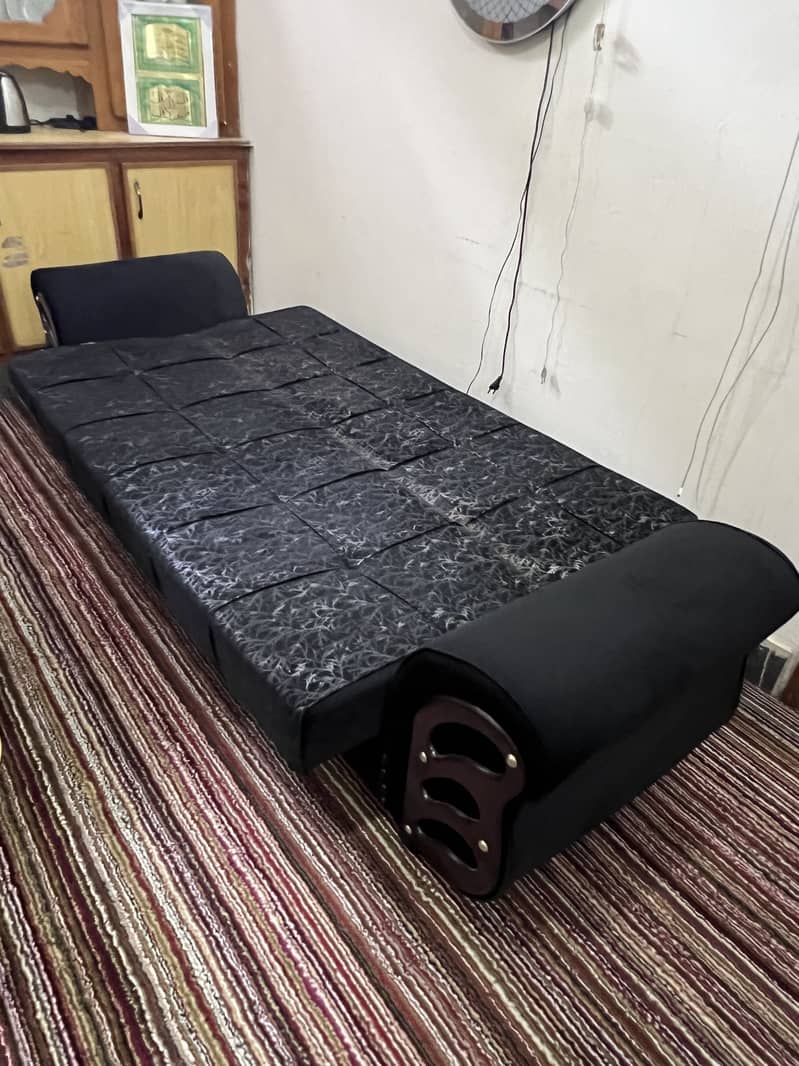 2 Sofa beds 2