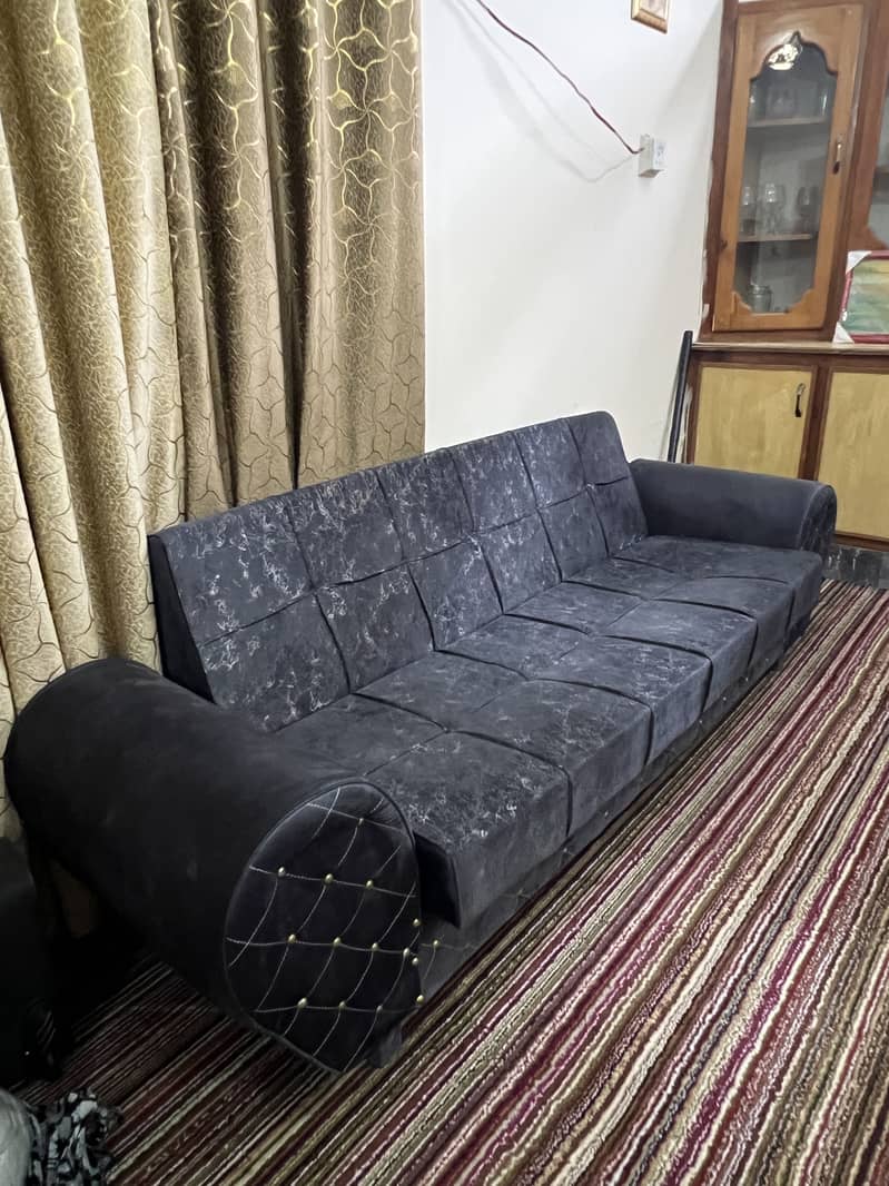 2 Sofa beds 3