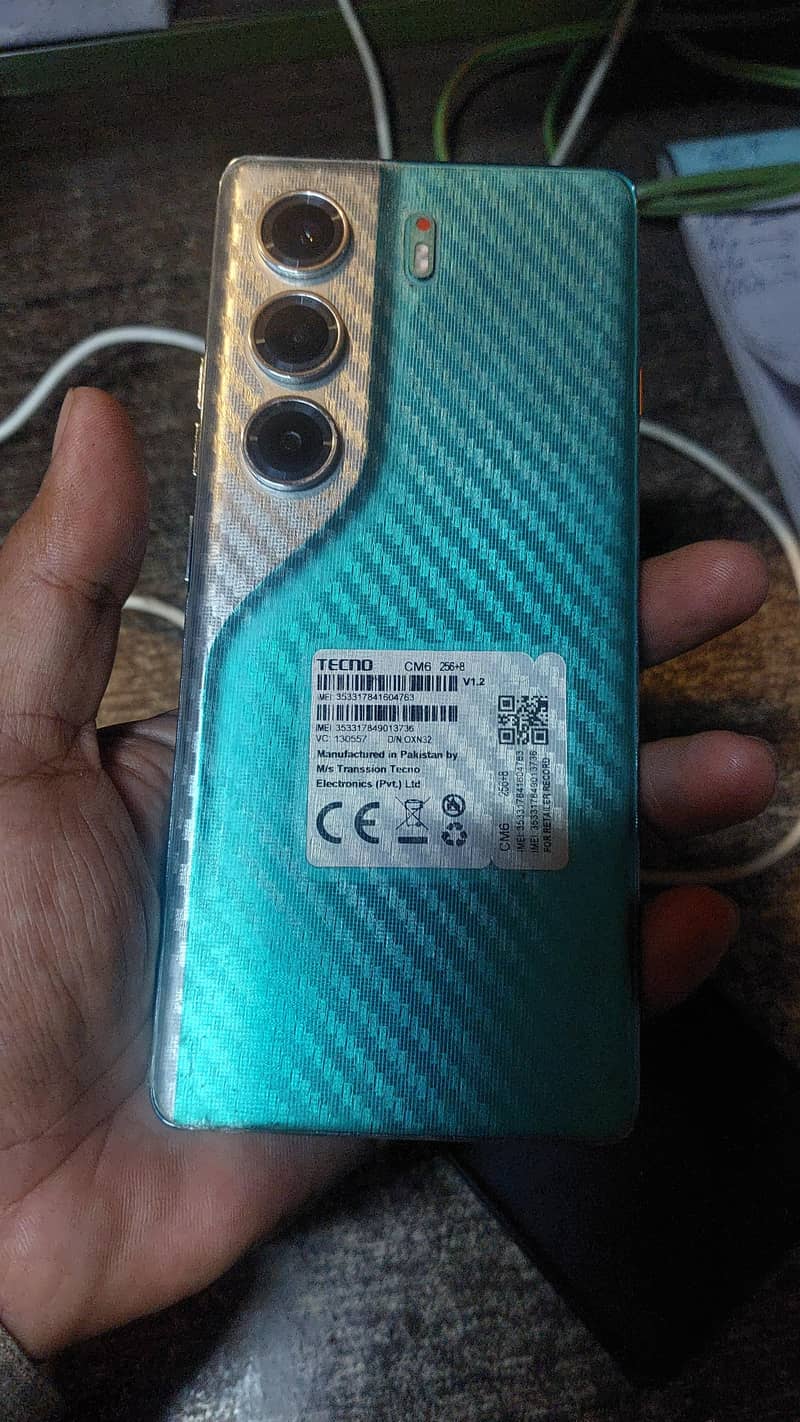 Tecno CAMON 40 Pro 3