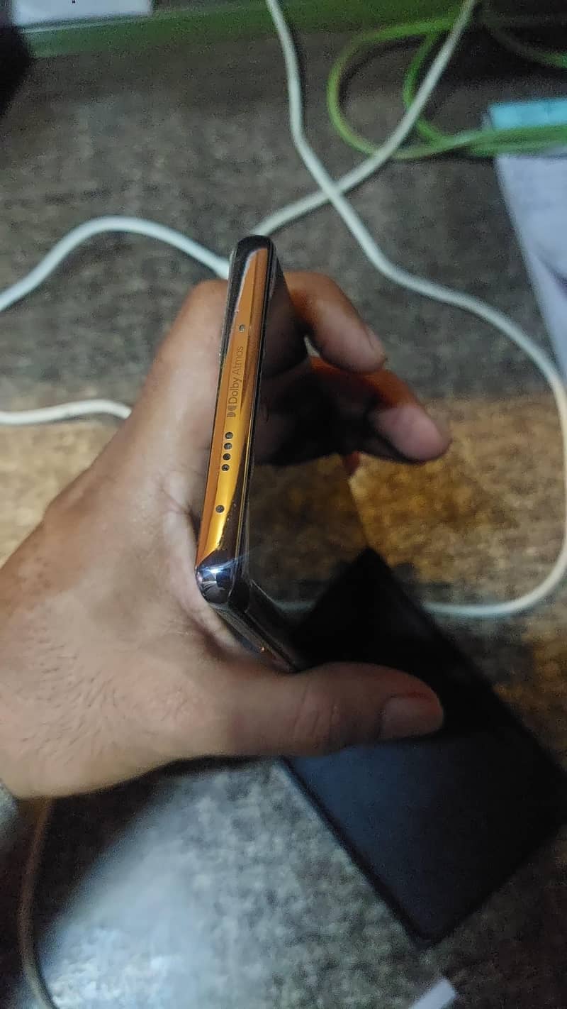 Tecno CAMON 40 Pro 5
