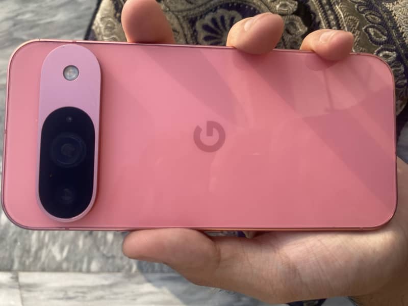 Google Pixel 9 10