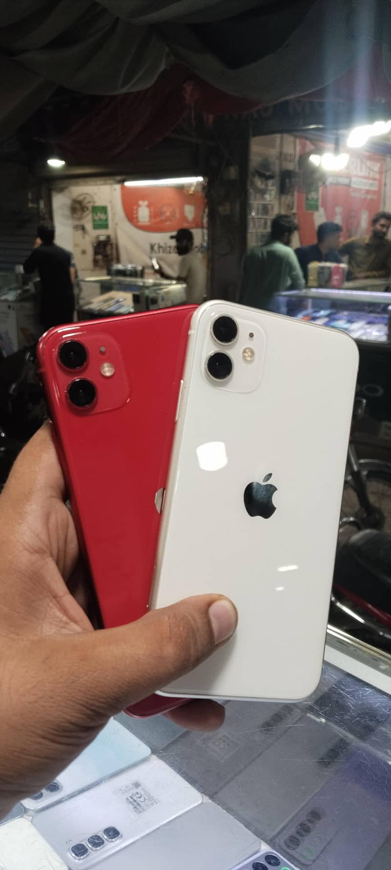 Apple iPhone 11 0