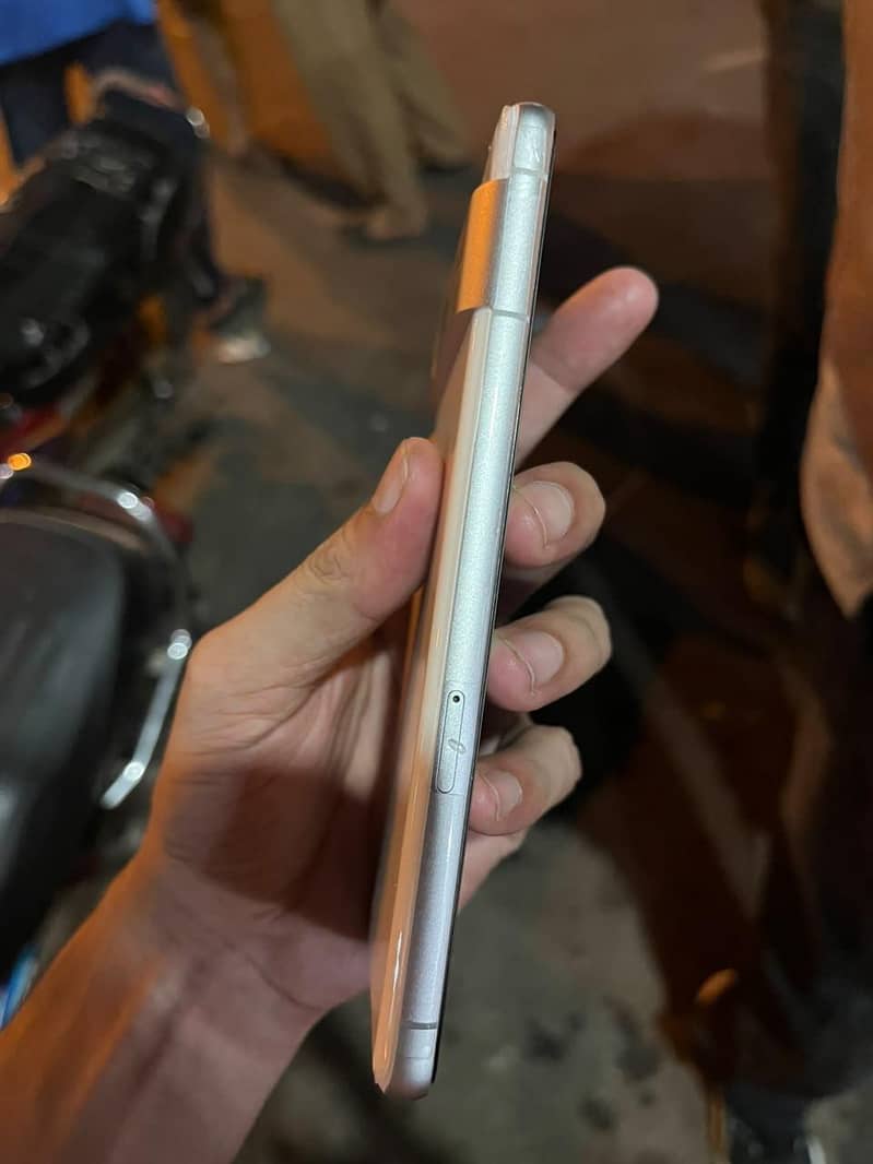 Google Pixel 7 3