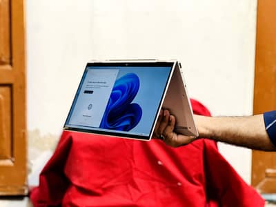 HP EliteBook x360 1030 G8