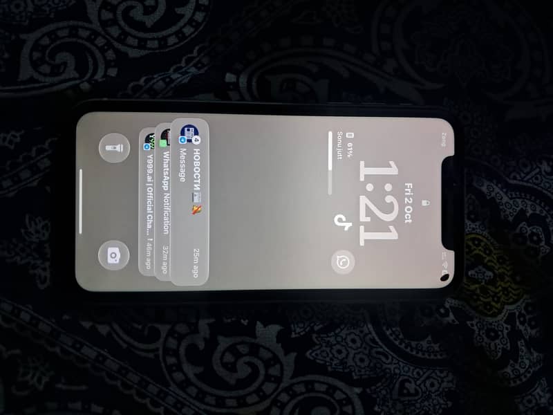 Apple iPhone 11 1