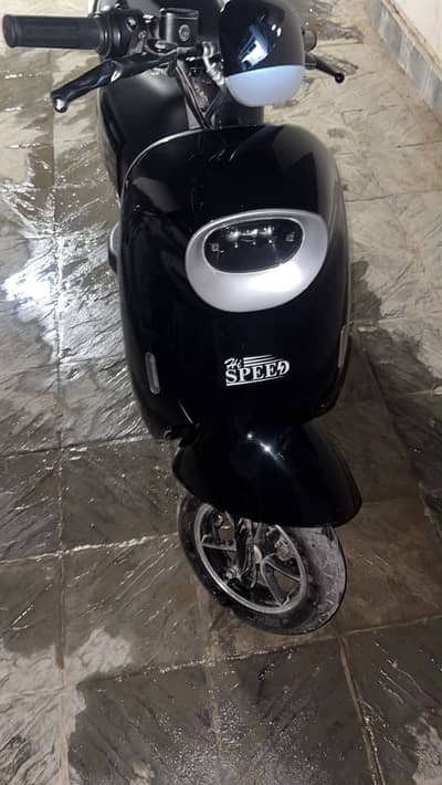 Hi speed Scooty