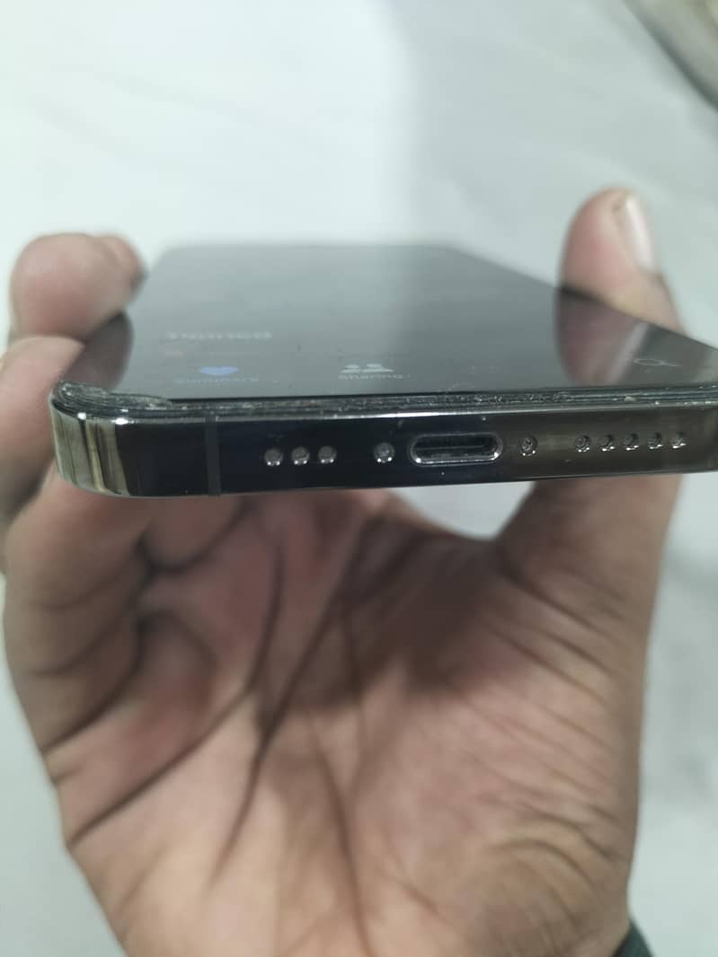 Apple iPhone 12 Pro 11