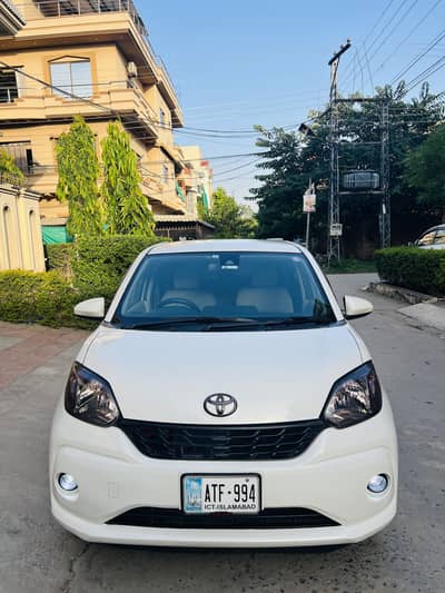 Toyota Passo X L Package S 2017