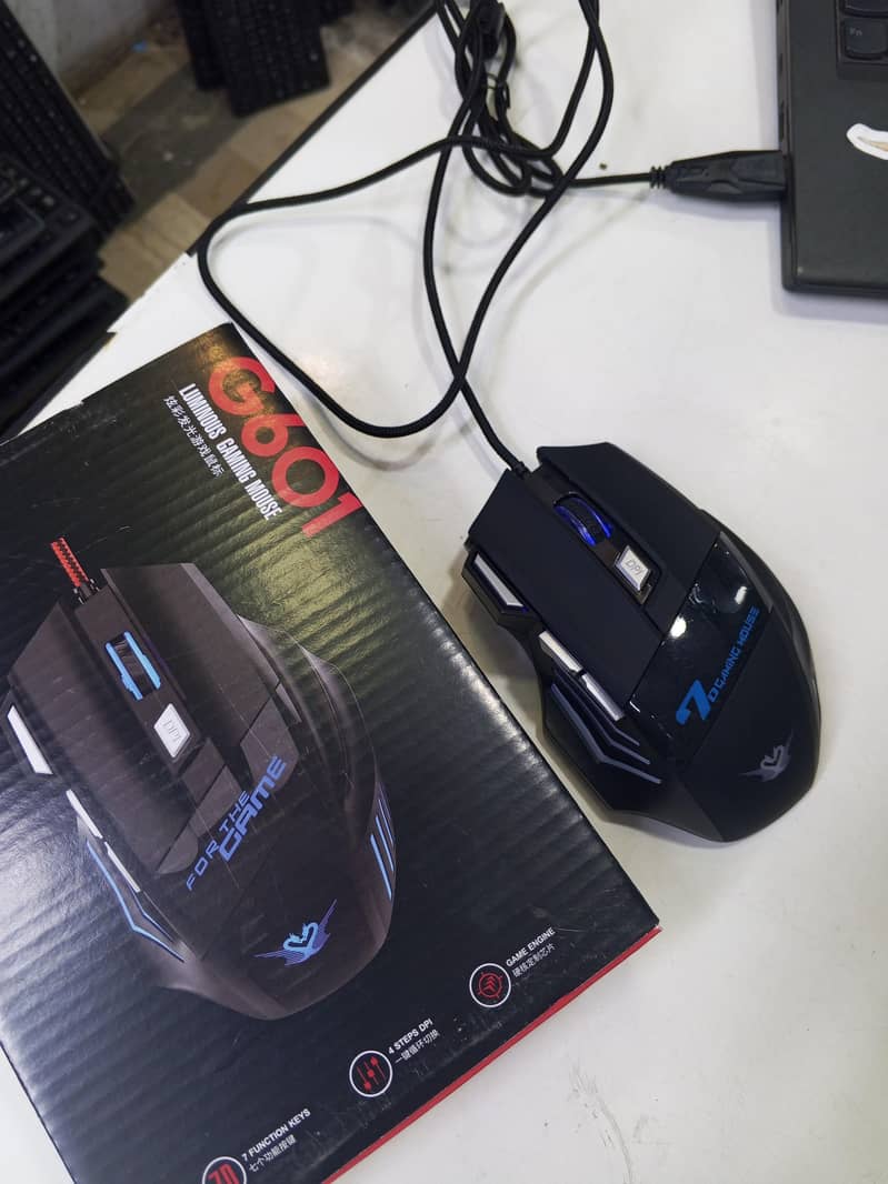 Gaming wired Mouse available 12