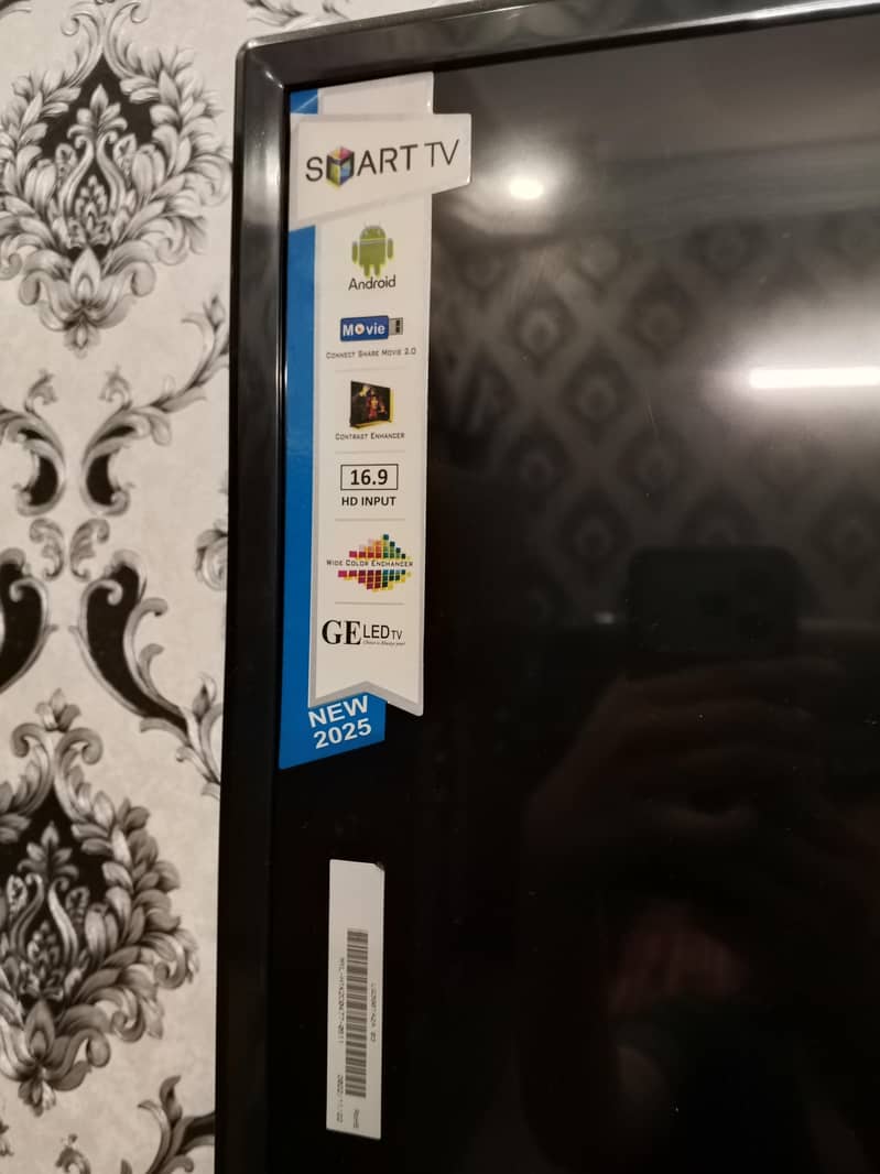 G. E LED T. V 3
