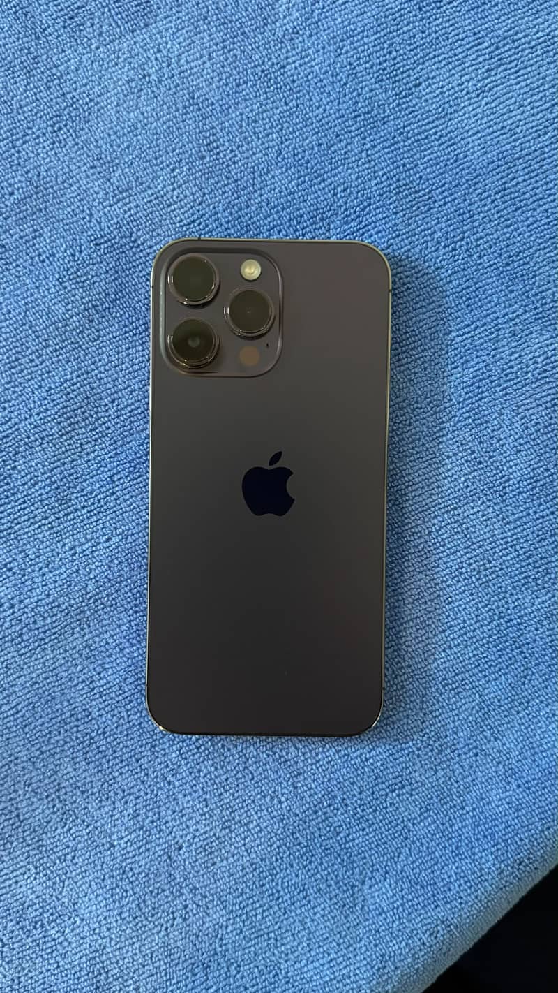 Apple iPhone 14 Pro Max 0