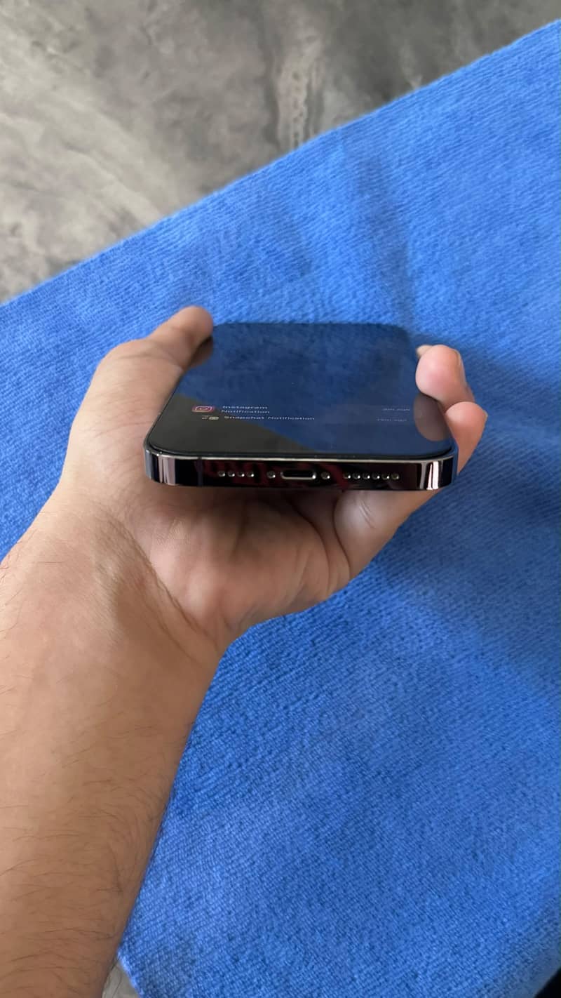 Apple iPhone 14 Pro Max 5