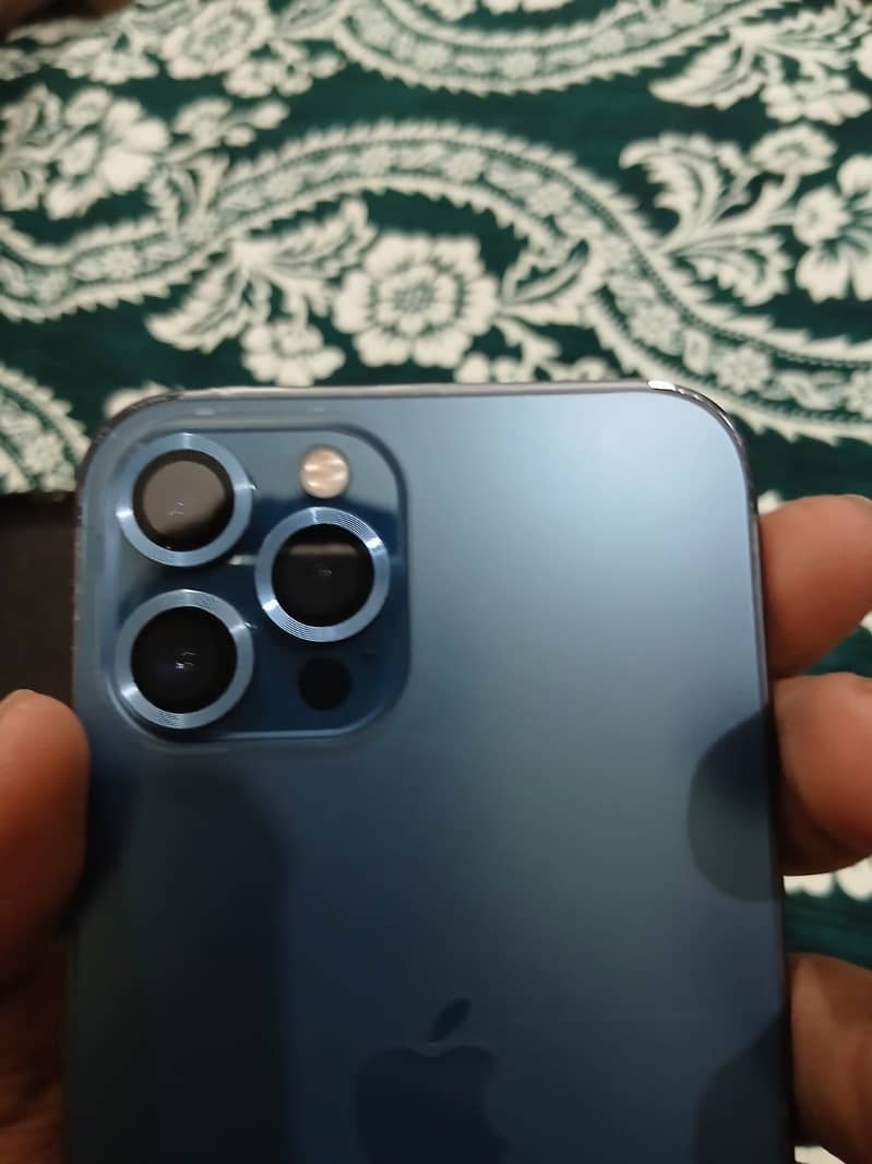 Apple iPhone 12 Pro Max 7