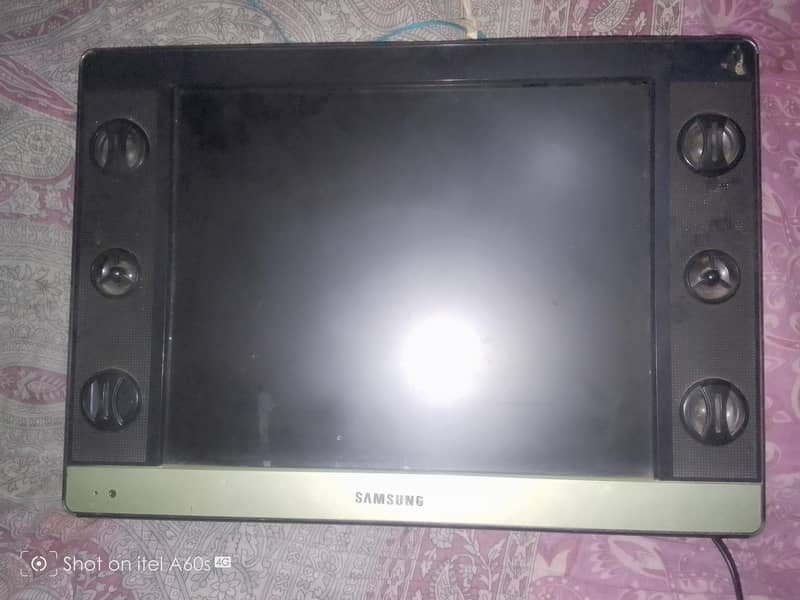 LCD Samsung 2