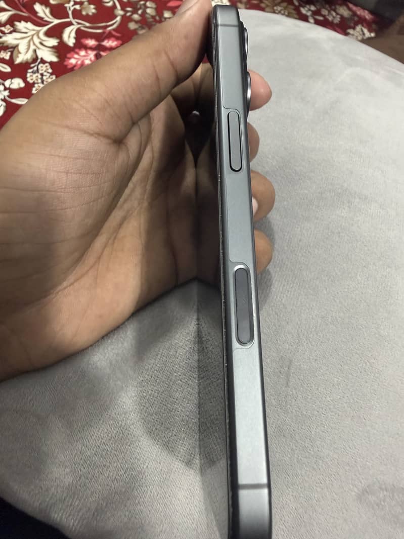 Apple iPhone 17 1