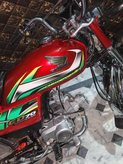 new bike first owner biometric available
