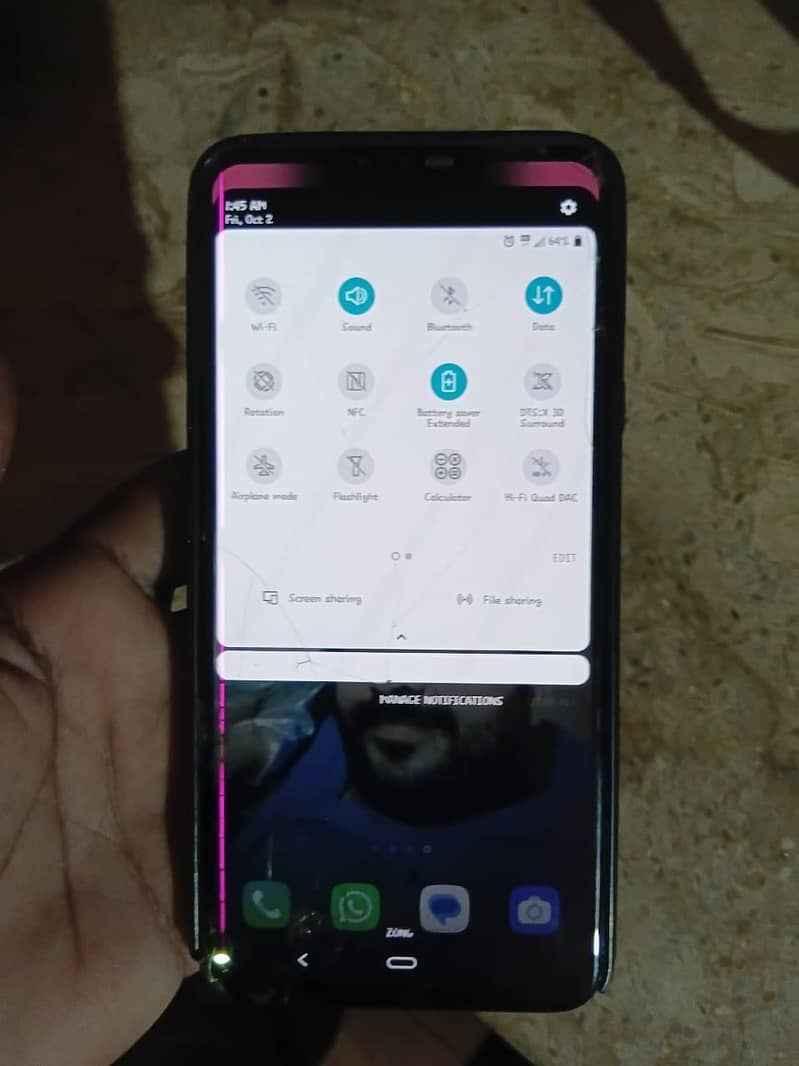 LG V40 ThinQ 2